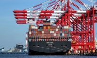 WTI 8月原油期货收跌2
